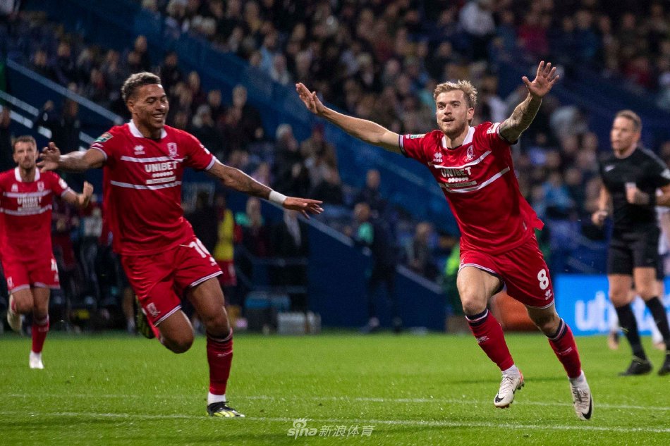 中国男篮结束与西班牙联队热身赛 目前已经抵达荷兰准备最后两场教学赛