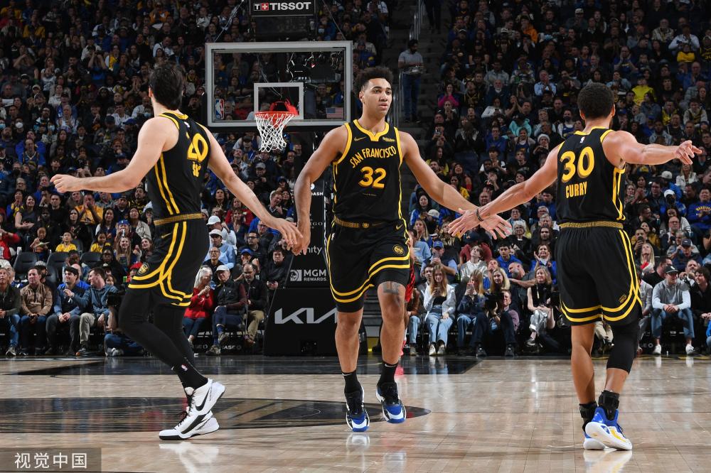 在国内外重 在国内外重