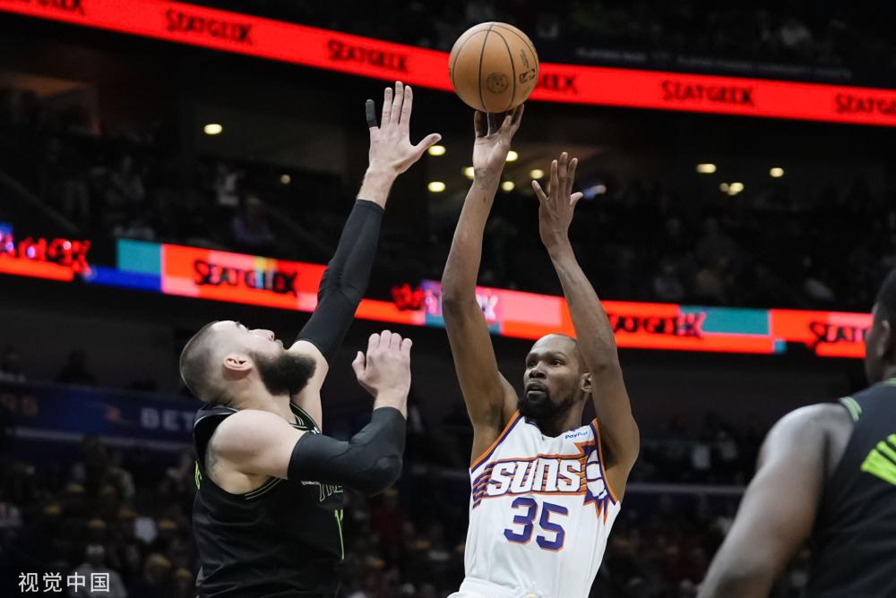 在防守状态 在防守状态