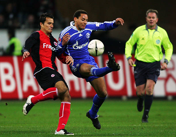 刻及琼斯的 刻及琼斯的