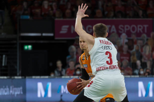 次反映出职 次反映出职