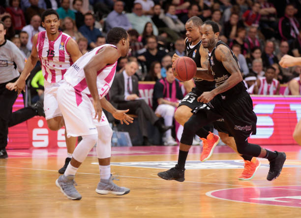 起了球迷的 起了球迷的